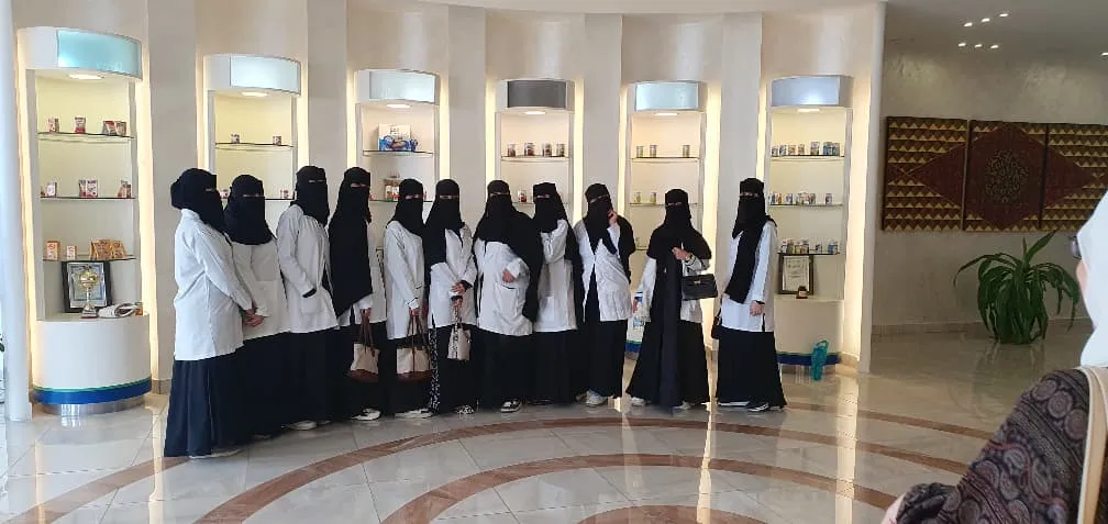 في إطار ربط المعرفة النظرية بالتطبيق العملي، نظّم قسم علوم المختبرات الطبية